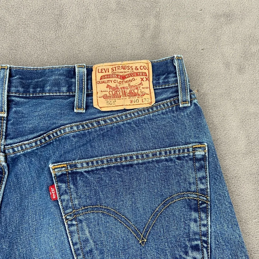 Levi's 501 Original Fit Jean Mens 40x32 Blue Denim Mid Rise Straight Leg Classic
